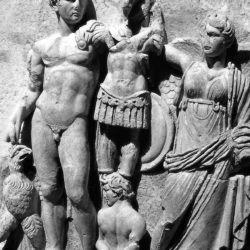 Augustus ve Victoria - Gülin Öngör
